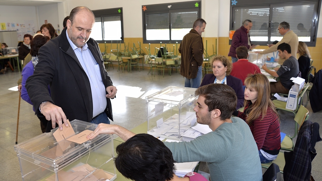 Martínez Guijarro anima a la ciudadanía a acudir a las urnas y augura &quot;una etapa de diálogo&quot;