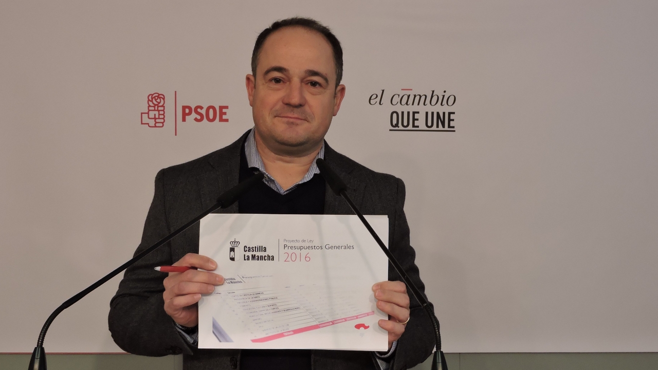 Sáez: &quot;Los Presupuestos regionales para el 2016 destinará el 70% de la inversión a gasto social&quot;