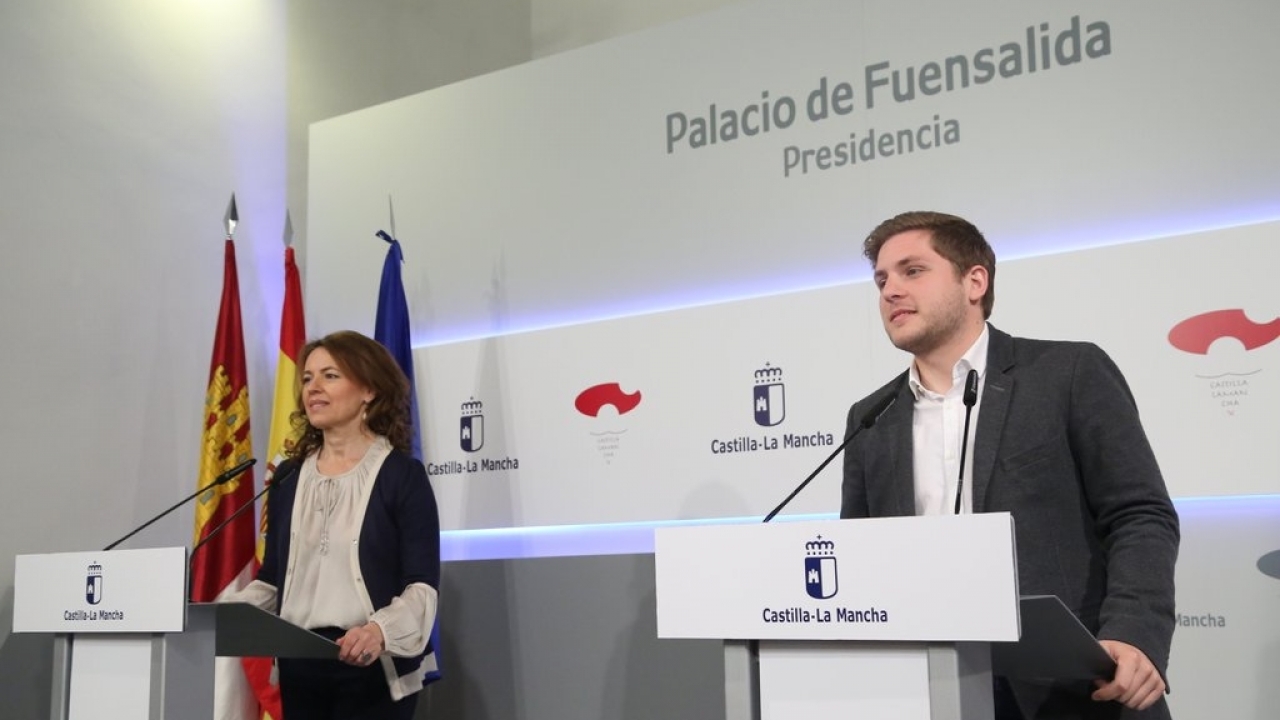 El Gobierno regional considera una &quot;venganza política&quot; de Cospedal el recurso de Rajoy contra la jornada laboral de 35 horas