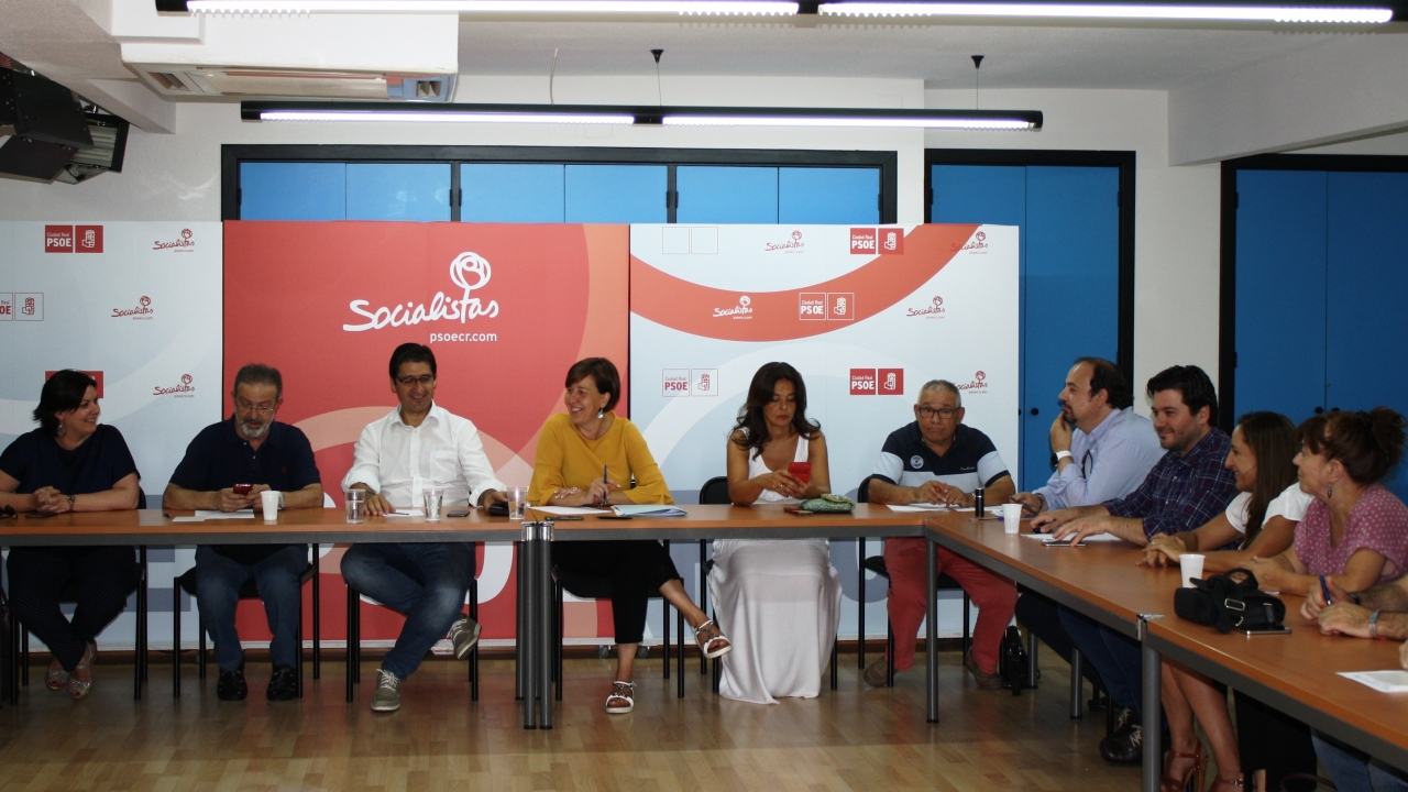 La Ejecutiva provincial del PSOE de Ciudad Real valora de forma &quot;positiva&quot; el acuerdo con Podemos porque se traduce en 400 millones de euros más para la región