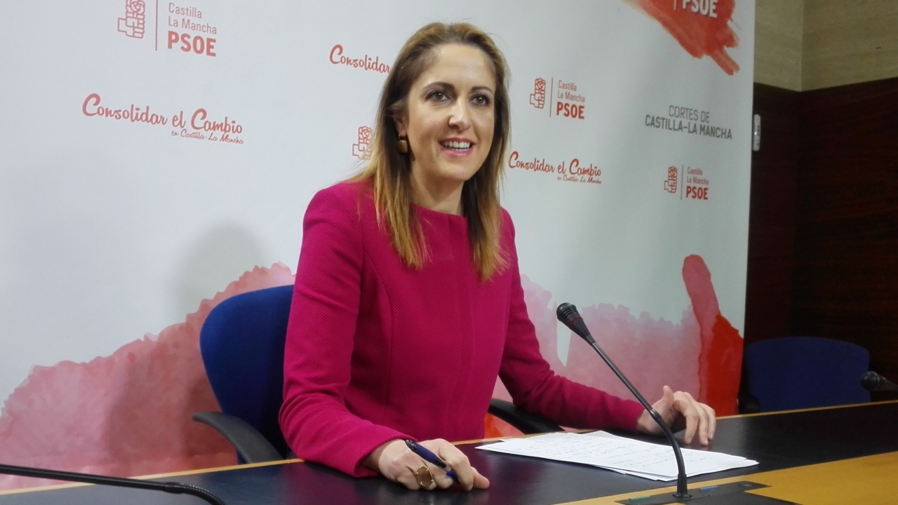 &quot;La desvergüenza del PP no tiene límites; doblaron el déficit y la deuda; ahora se cumple con los criterios de estabilidad y crecemos por encima de la media&quot;