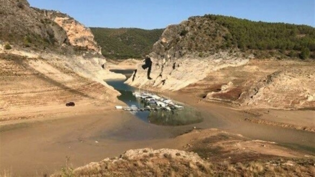 VÍDEO.- ¿Cuándo y cuánta agua se trasvasa a Murcia según Rajoy?