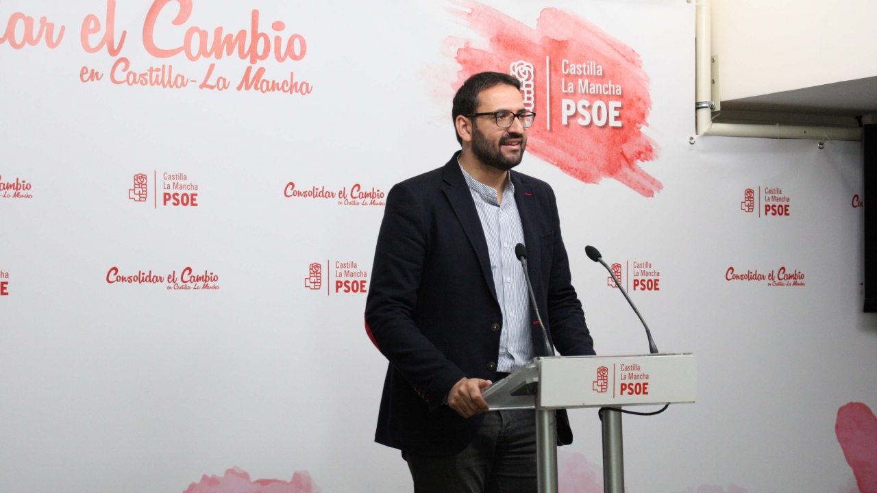 Gutiérrez: &quot;No encuentro ninguna razón para que PSOE y Ciudadanos no se puedan poner de acuerdo en la vía y en los tiempos para devolver a España un gobierno limpio&quot;