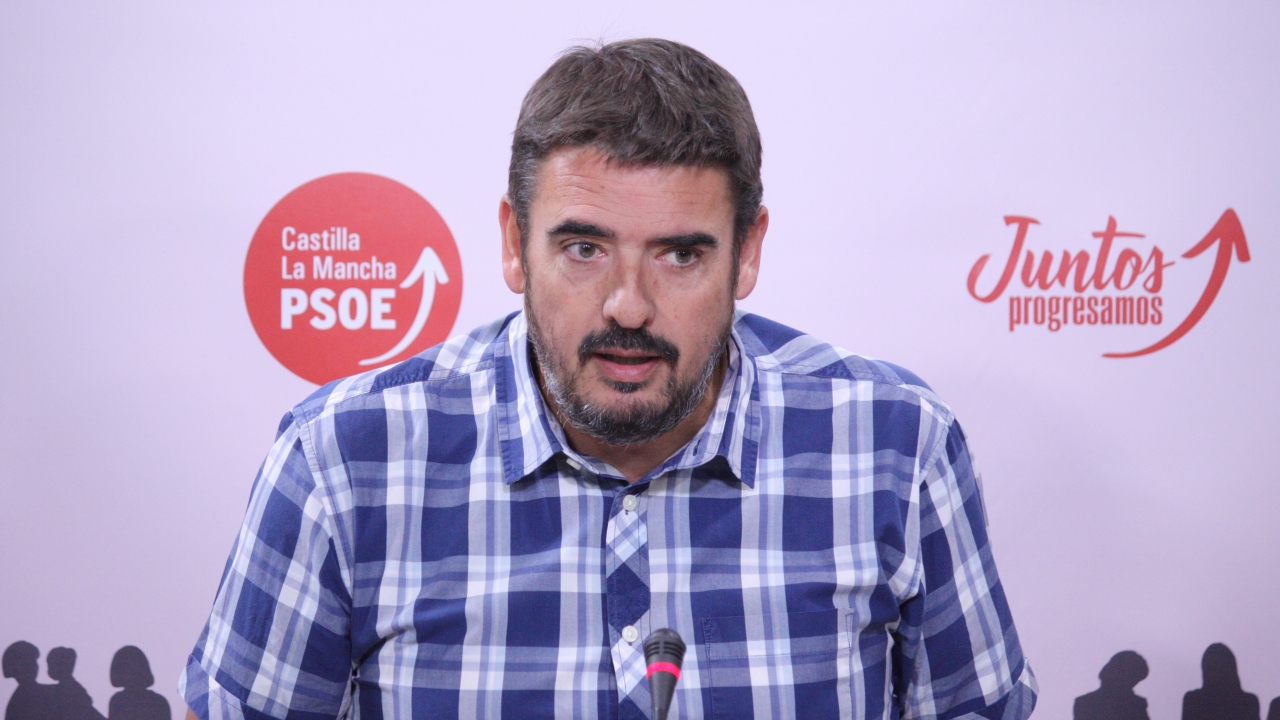 &quot;El candidato del PP de C-LM debe romper totalmente con las políticas de Cospedal y de los que han estado a su alrededor&quot;