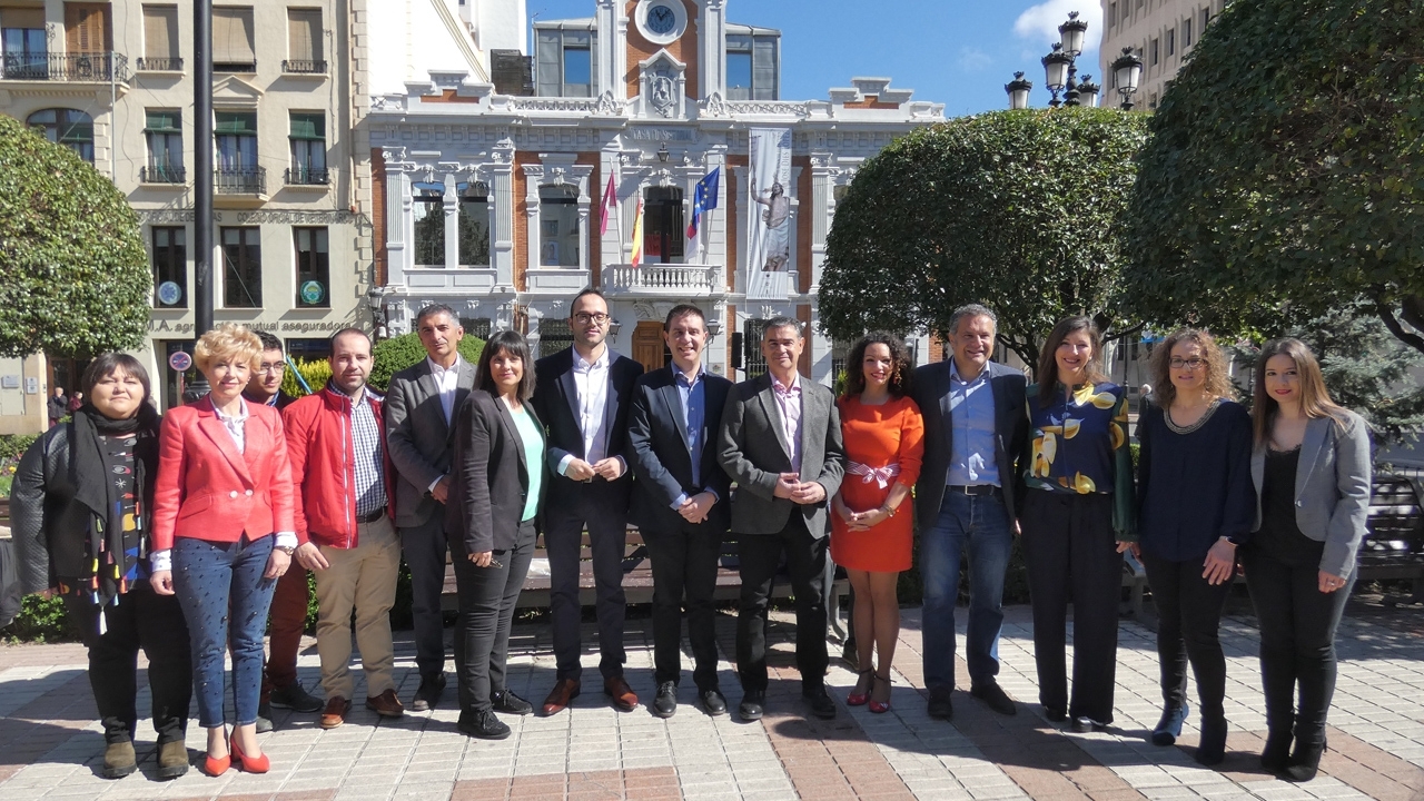 El PSOE de Albacete presenta sus candidaturas al Congreso y al Senado con &quot;el progreso, la convivencia y la solidaridad&quot; como ejes de su proyecto