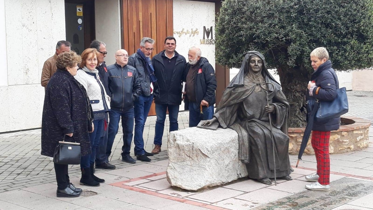 Martín pide el voto para &quot;el compromiso del PSOE con el patrimonio y las costumbres de nuestros pueblos&quot;