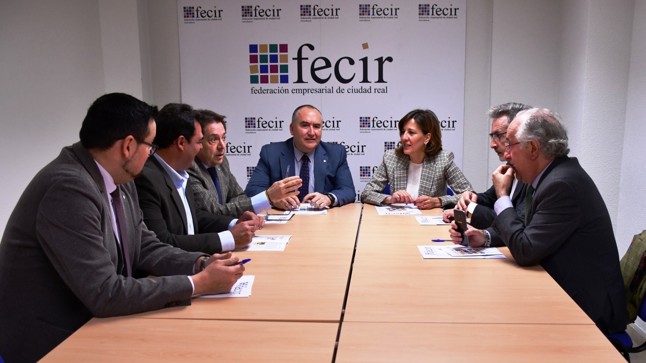 Blanca Fernández y Jesús Martín se comprometen a trabajar desde el Congreso y el Senado por sacar adelante las infraestructuras de la provincia de Ciudad Real