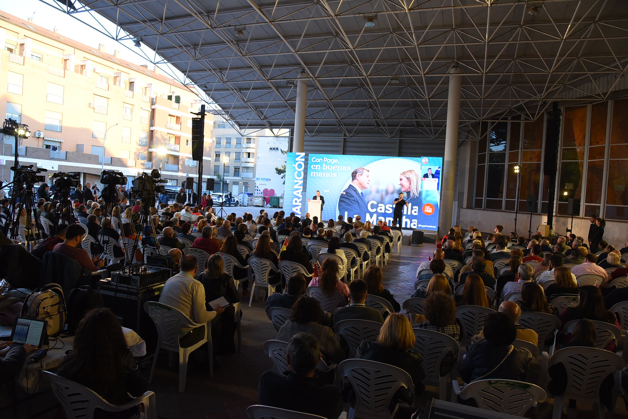 García-Page pide el “voto útil” para aquellos decepcionados con Cs y a los votantes del PP que no quieren a Vox en Castilla-La Mancha