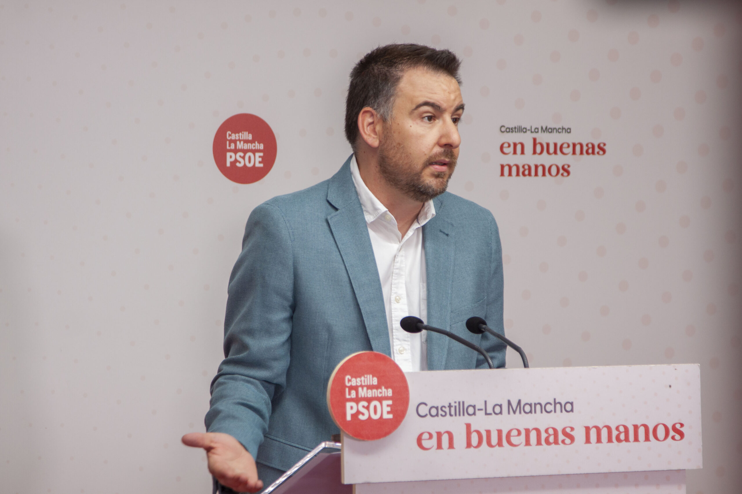 Sánchez Requena dice que Vox tendrá “una prueba de fuego” en la solicitud de las subvenciones a los grupos en las Cortes