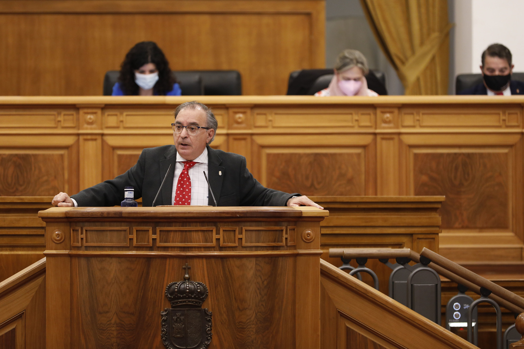 Mora al PP: “Ustedes son los que más impuestos han subido en España y en CLM en la historia”