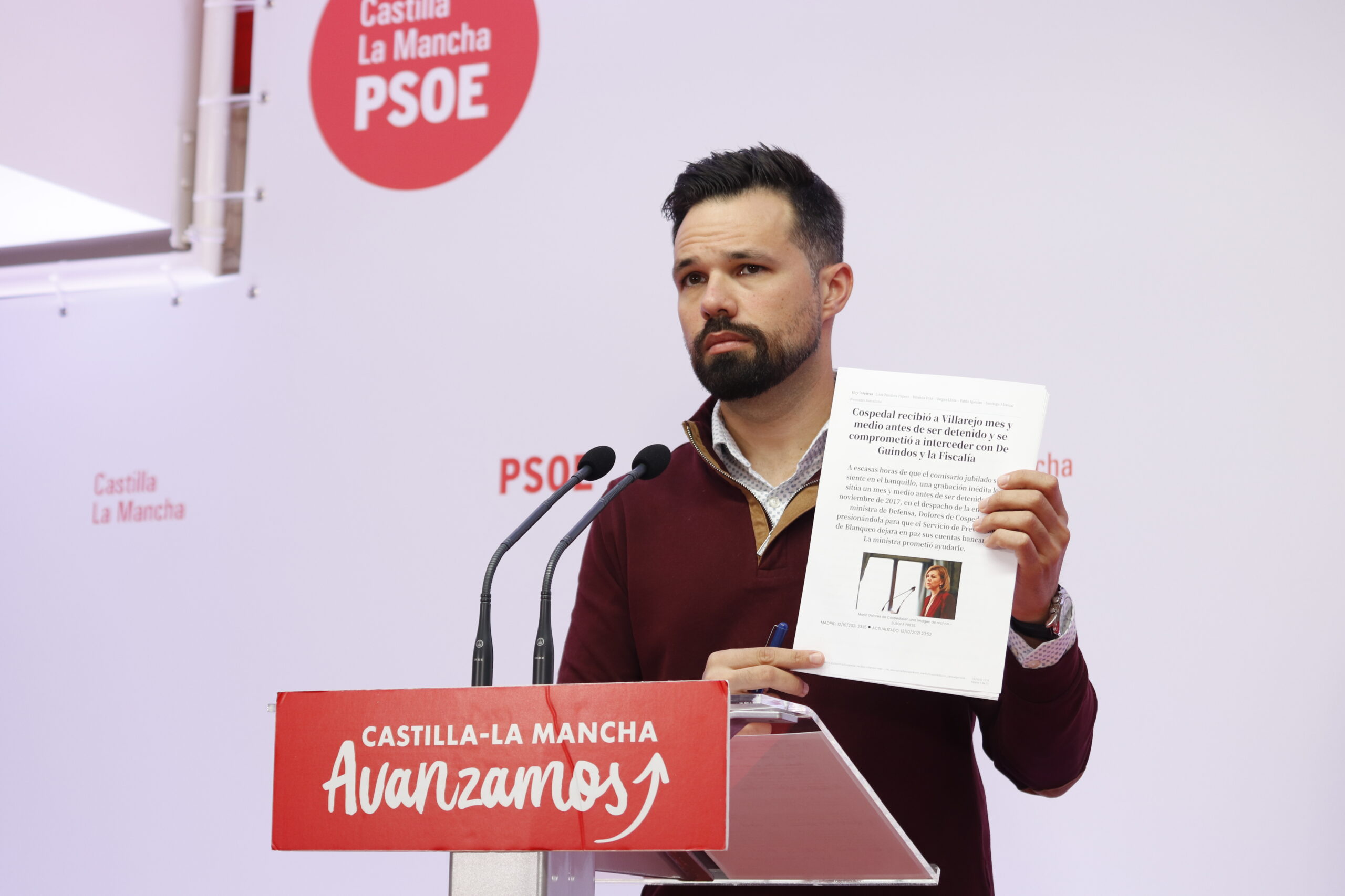 Zamora insta a Núñez a decir “alto y claro” que “rompe” con Cospedal al presentar su candidatura