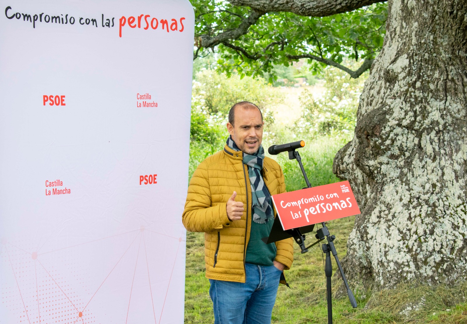 Bellido: “Es indecente cómo el PP con una mano firma el pacto para defender el agua de esta región y con la otra vota para que se la sigan llevando”