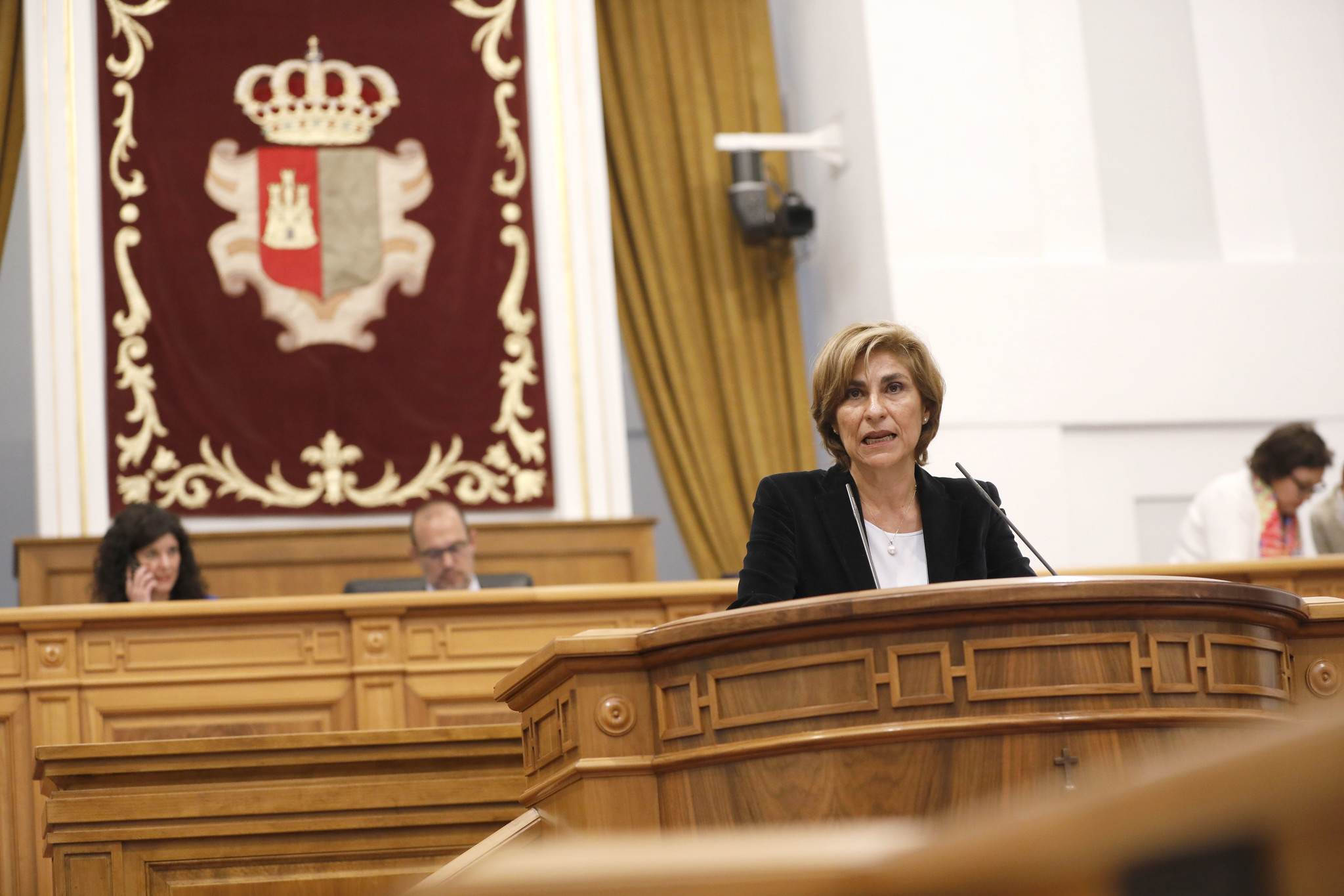 Paloma Sánchez subraya el apoyo de las instituciones socialistas de CLM a la industria del calzado que destaca en exportaciones