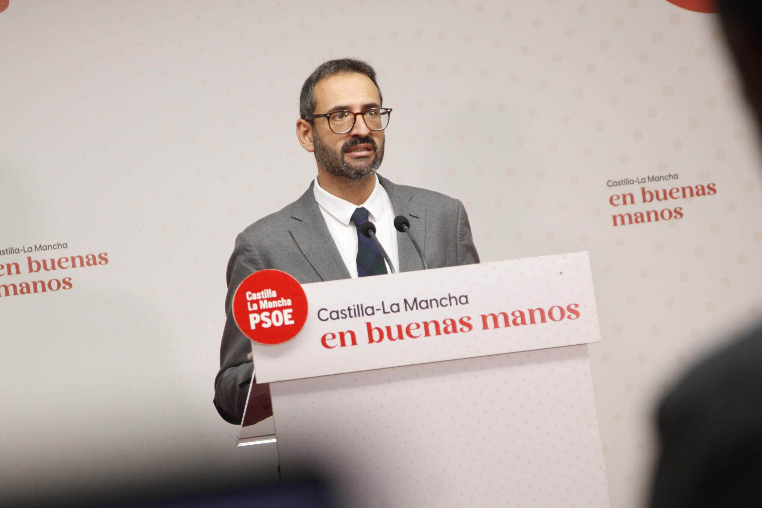 El PSOE suspende la tramitación del Estatuto hasta que el PP tenga autonomía para defender a CLM frente a Feijóo