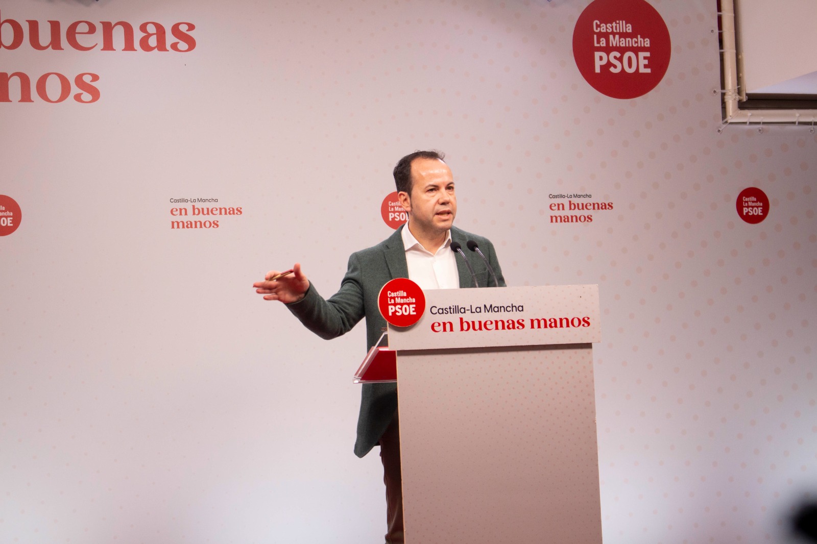 El PSOE de CLM denuncia “la subida indiscriminada de impuestos en los municipios del PP” y afirma que “su hipocresía fiscal no tiene límites”