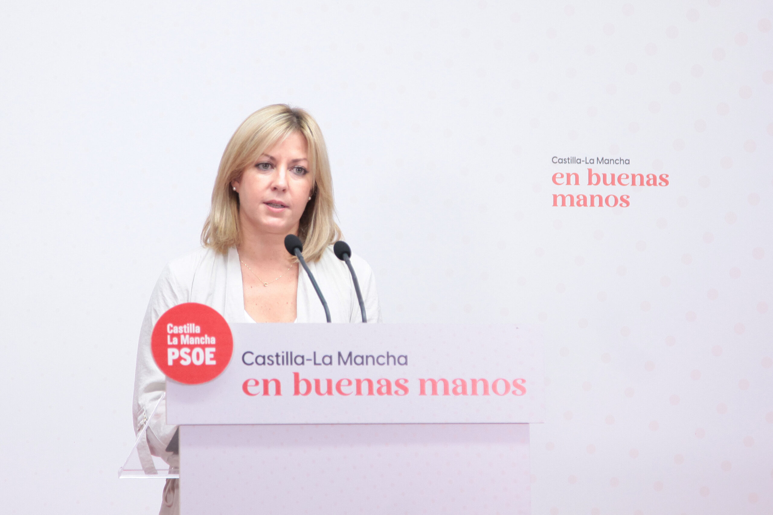 Abengózar compara el trabajo “por y para CLM” que realizan los parlamentarios del PSOE frente al desinterés del PP por la región