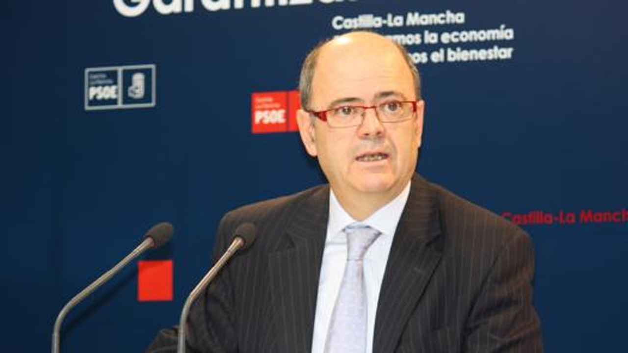 El Congreso retoma el martes el trabajo en ponencia y el PSOE insta al PP a «dejar de escurrir el bulto»