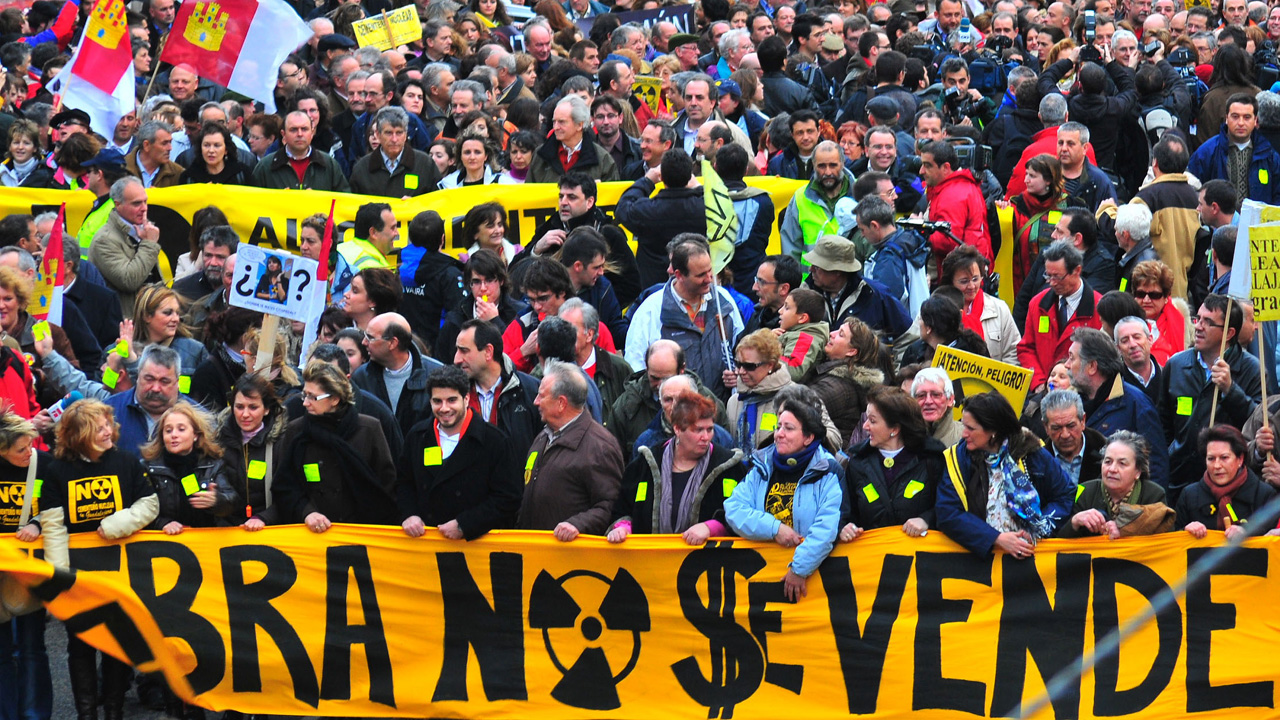 La alarma nuclear en Japón abre la crisis entre los populares de Castilla La Mancha, feudo de Cospedal