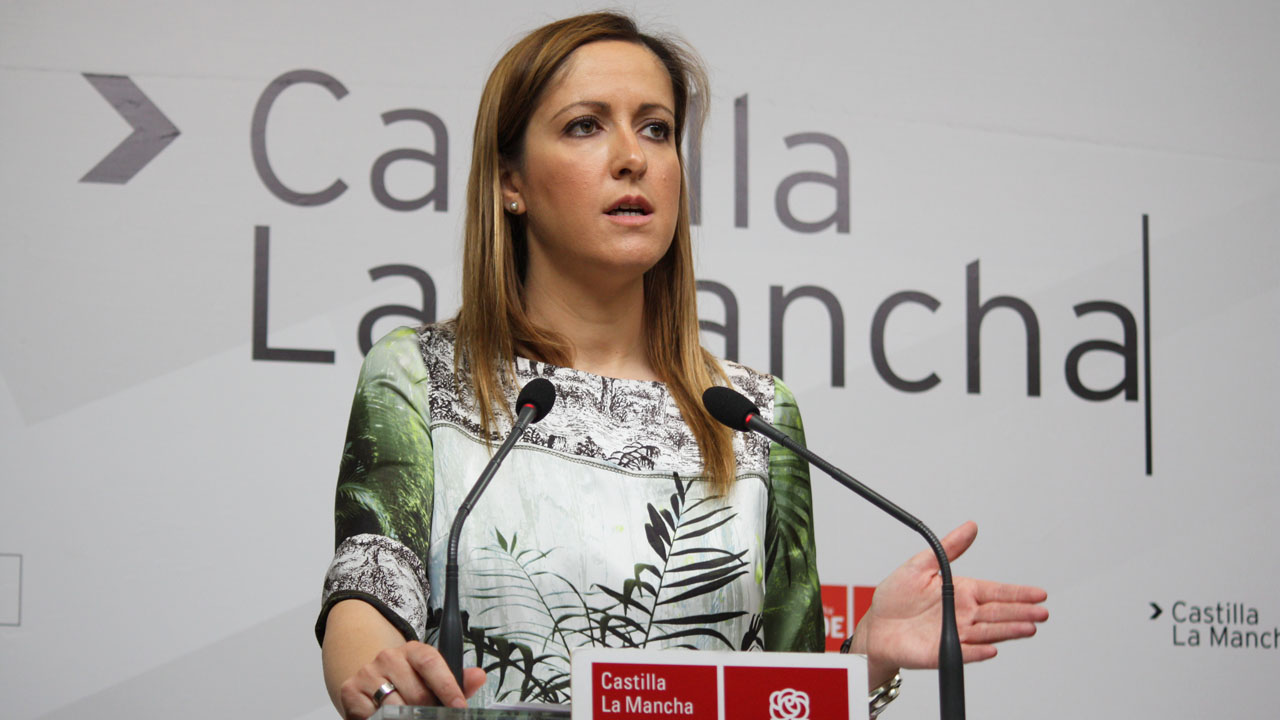 El PSOE pide el cese inmediato de Villa porque ha convertido la televisión pública en el Nodo de Cospedal