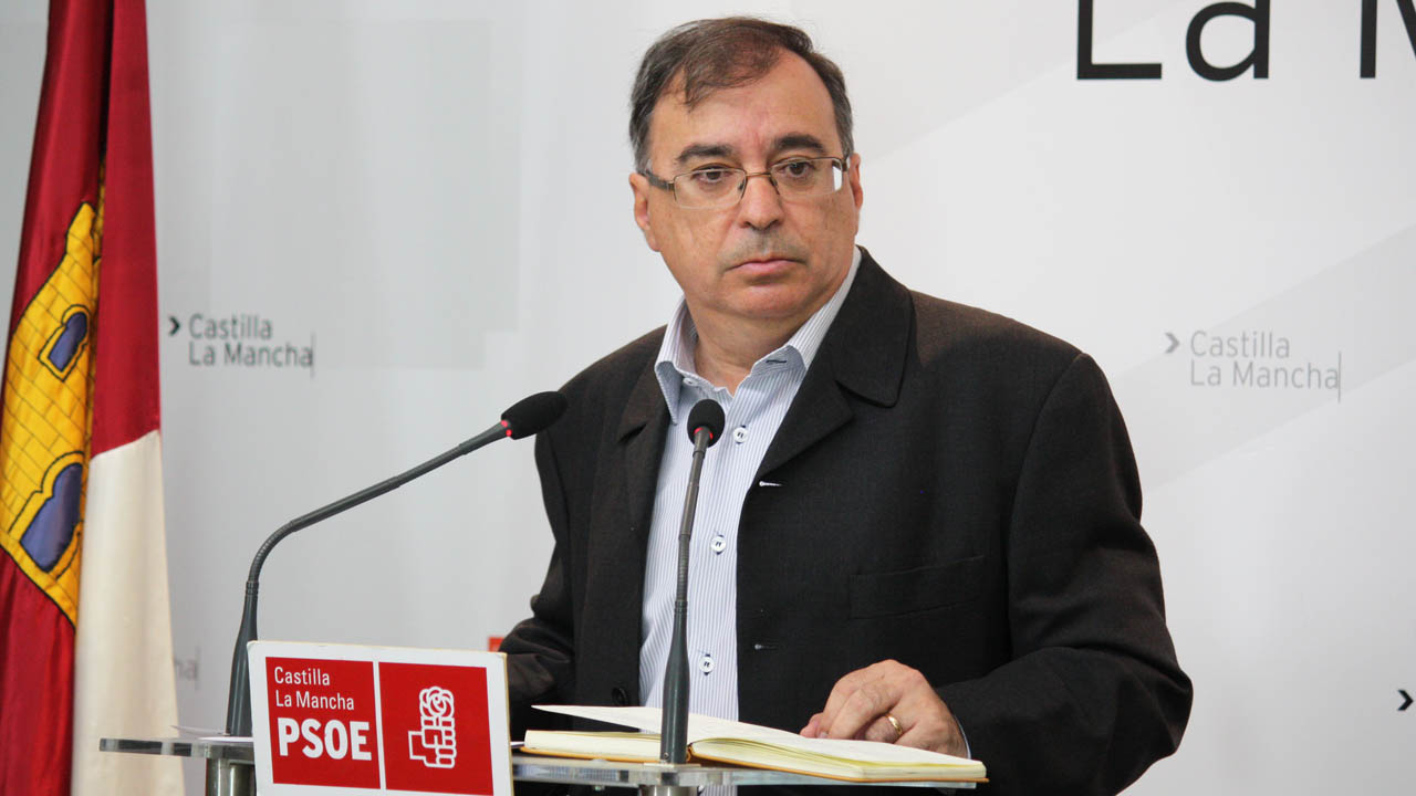 El PSOE denuncia que el Gobierno de Cospedal va a cerrar este verano 1 de cada 4 camas en los hospitales públicos de C-LM