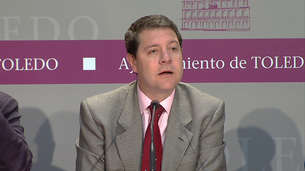 García-Page: ”Aquí no hay ni trampa, ni cartón, ni Gürtel. He dado instrucciones para se envíe a la fiscalía toda la documentación para que quede claro que el PSOE pagó por los servicios que le prestaron”