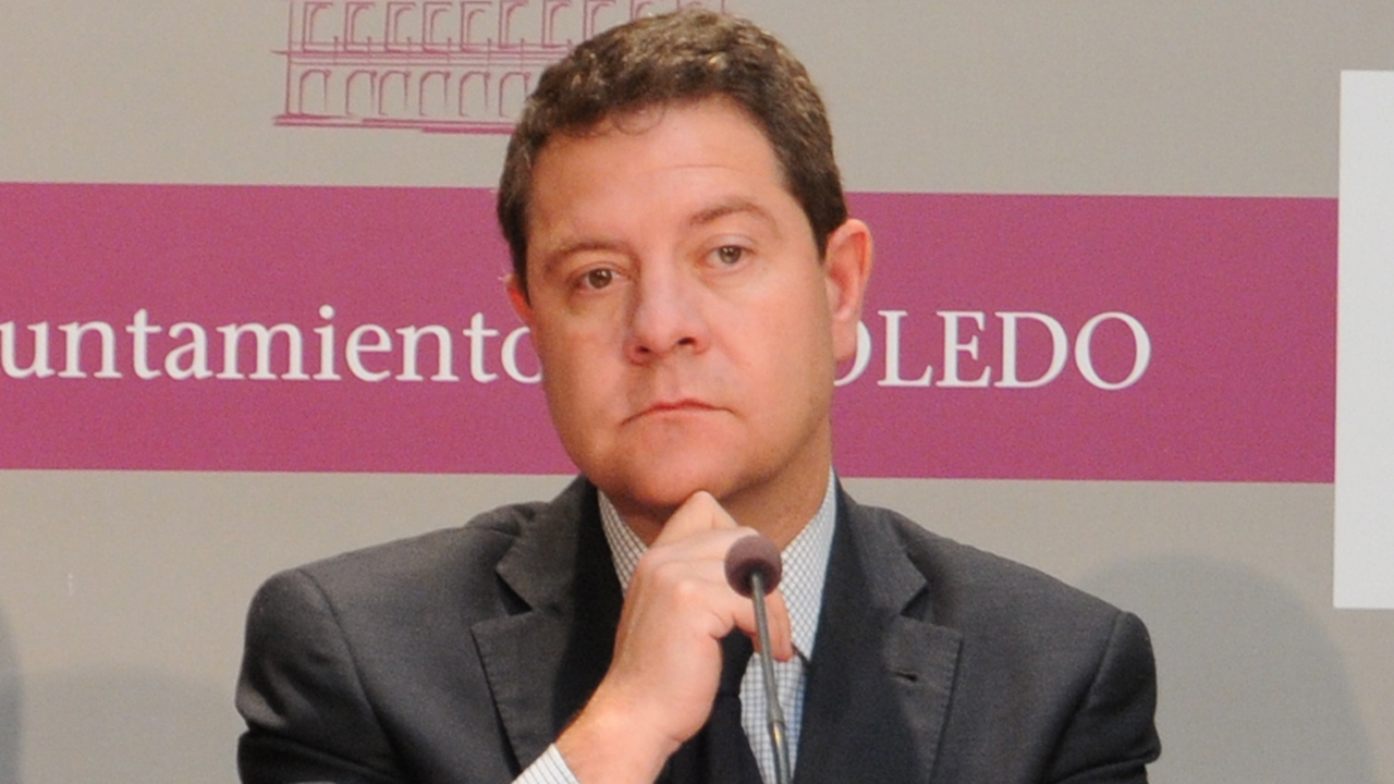 García-Page:”¿Hasta dónde puede llegar la falta de sensibilidad del Gobierno de Cospedal que le preocupa más una factura que la salud de alguien que falleció en las urgencias de Toledo?”