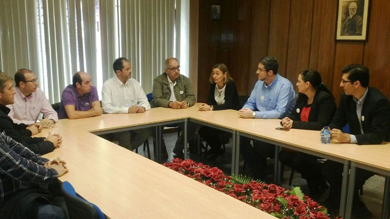 El PSOE se compromete a cambiar el marco regulatorio “para que Elcogas y sus trabajadores tengan una solución para siempre”