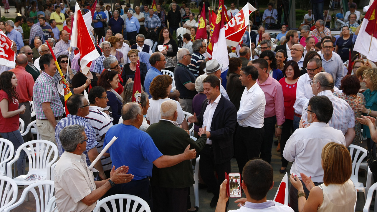 García-Page se compromete a cambiar el Estatuto de Autonomía para blindar la sanidad castellano-manchega como derecho esencial